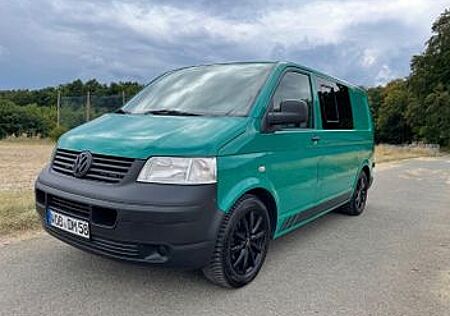 VW T5 Transporter Volkswagen T5 Camper