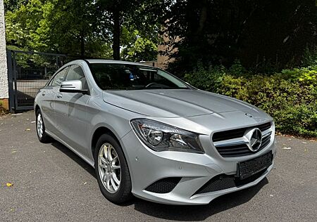 Mercedes-Benz CLA 180 KAMERA*PDC*SHZ*TEMPO*MB-SCHECKHEFT