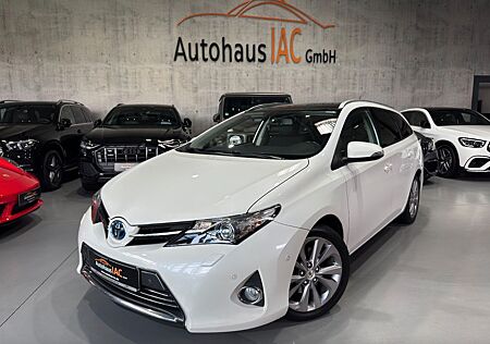 Toyota Auris Touring Sports