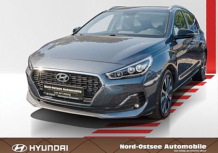 Hyundai i30 1.4 T-GDI YES! Plus NAVI TEMPO KAMERA SHZ