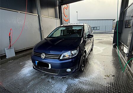 VW Touran Volkswagen 1.6 TDI CUP BlueMotion Technology CUP...