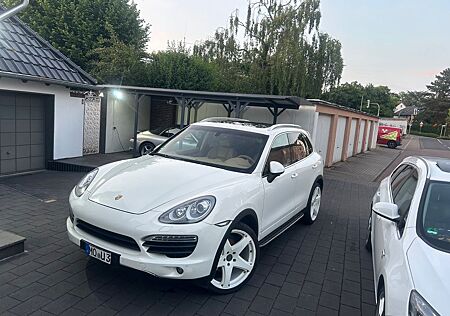 Porsche Cayenne 3,0 TD Tiptronic Pano BRD Kamera.