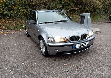 BMW 318i touring -