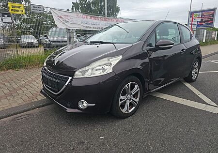 Peugeot 208 Active