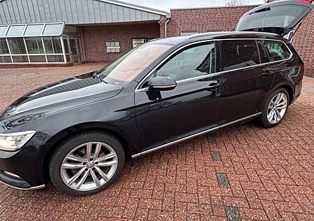 VW Passat Variant Volkswagen 2.0 TDI SCR 140kW DSG Highlin...