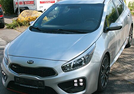 Kia Cee'd / Ceed GT