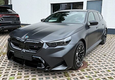 BMW M5 Touring*Pano*AHK*MDriversPack