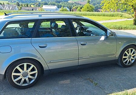 Audi A4 3.0 Avant quattro S line