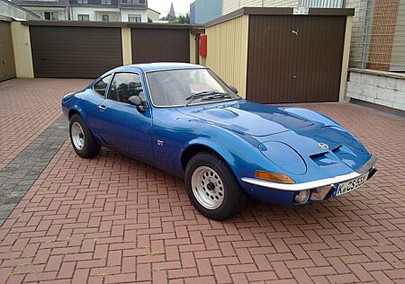 Opel GT