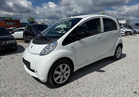 Peugeot iOn Klima PDC Alufelge USB El.Spiegel Zentral.