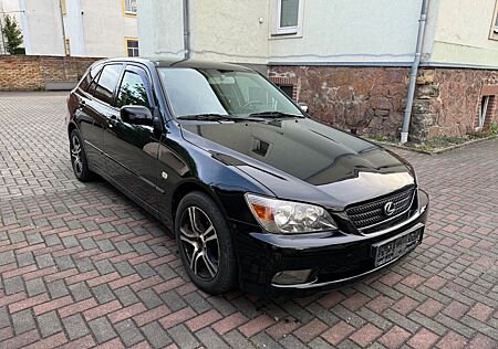 Lexus IS 200 limited