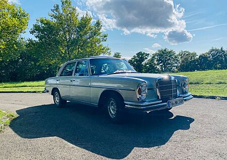 Mercedes-Benz 280 SE 3,5
