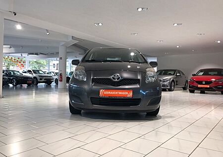 Toyota Yaris Cool Edition KLIMA Scheckheft