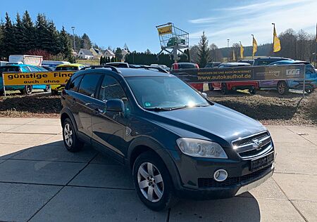 Chevrolet Captiva 2.4 LT 4WD, 7-Sitzer,Klimatronik,Sitzhei