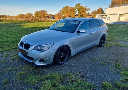 BMW 545i A touring -