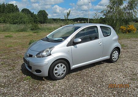 Toyota Aygo (X) Aygo AYGO Cool erst 98454 Km Klima HU Au NEU