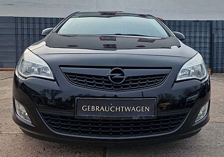 Opel Astra J Lim. 5-trg. Design Edition