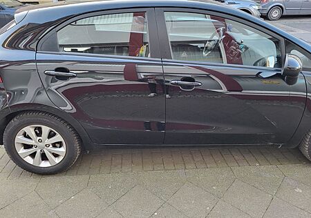 Kia Rio 1.4 Dream-Team Dream-Team