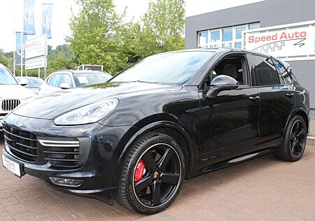 Porsche Cayenne GTS Sport Chrono-DesignPaket/LUFT/21/360