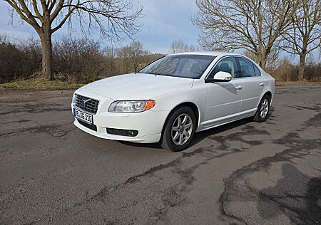 Volvo S80 3.2 V6 Geartronic Momentum/NAVI/BI-XENON/GRA