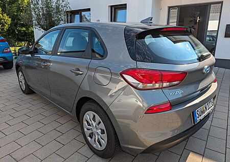 Hyundai i30 1.4 Trend Trend, TÜV NEU, Erstbesitz,Kamera!