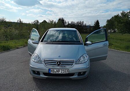 Mercedes-Benz A 170 ELEGANCE Elegance