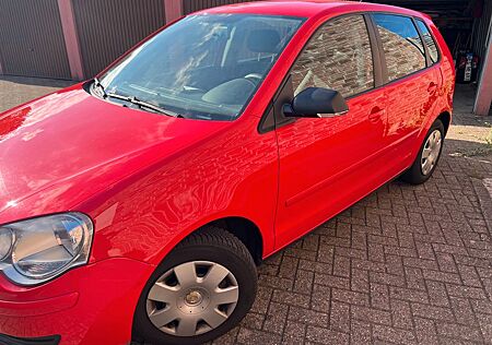 VW Polo Volkswagen 1.4 Automatik -