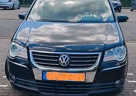 VW Touran Volkswagen 2.0 TDI 125kW DSG DPF -