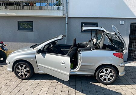 Peugeot 206 CC 1.6 16V | Cabrio | TÜV 05/26