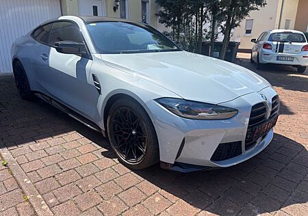 BMW M4 Competition M xDrive Competition