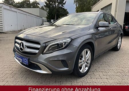 Mercedes-Benz GLA 180 *1.Hand*Org 114Tkm*Xenon*TÜV NEU*AHK*