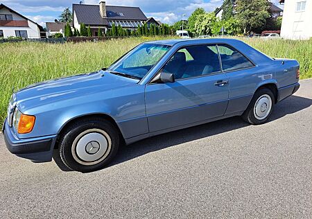 Mercedes-Benz 230 CE 124, Schnäppchen TÜV Neu, H Kennz.