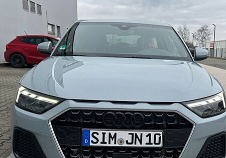 Audi A1 30 TFSI S tronic advanced Sportback advanced