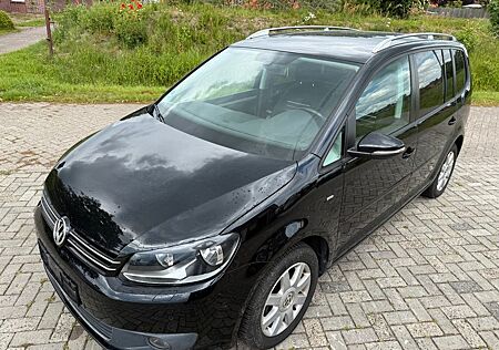 VW Touran Volkswagen