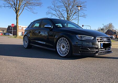 Audi S3 2.0 TFSI S tronic quattro Sportback -