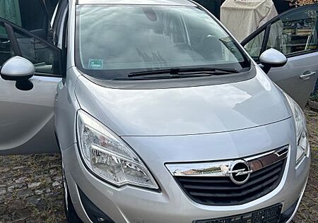 Opel Meriva 1.4 ecoFLEX Active 88kW S/S 5-Gang Active
