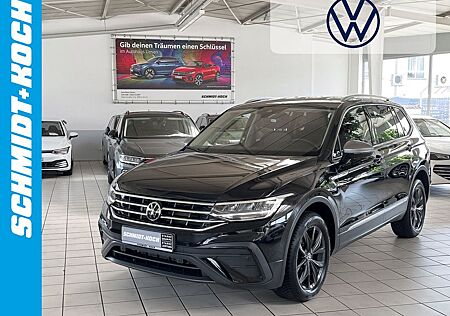 VW Tiguan Allspace Volkswagen 1.5 TSI Move DSG 7-Sitzer Navi
