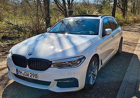 BMW 530d xDrive Touring A -