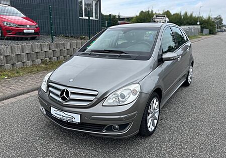 Mercedes-Benz B 200 °AUTOMATIK°SHZ°TEMPO.°NAVI°TEL.°PANO°AHK°