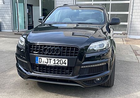 Audi Q7 3.0 TFSI S-Line 7 Sitzer Panorama Dach