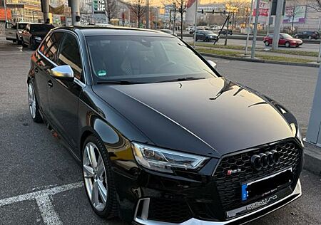Audi RS3 2.5 TFSI S tronic quattro Sportback -