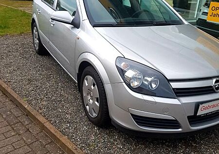 Opel Astra 1.6 Twinport 77kW -