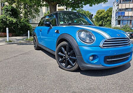 Mini Cooper Coupe Cooper, Automatik,Panaromadach, Vollausstattung