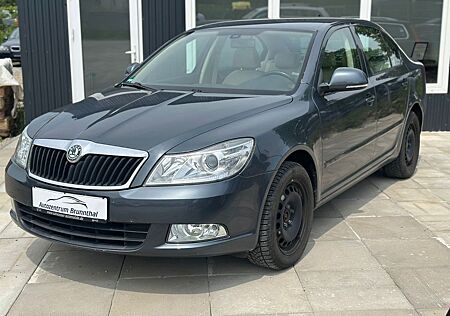 Skoda Octavia Lim. Elegance TÜV+Steuerkette Neu/DSG