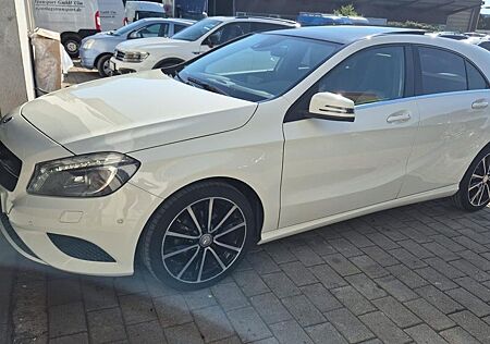 Mercedes-Benz A 180 CDI BlueEfficiency 2Style