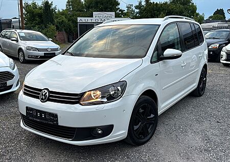 VW Touran Volkswagen Cup