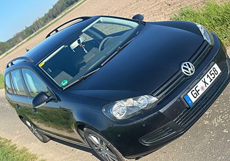 VW Golf Volkswagen 1.2 TSI Trendline Variant Trendline