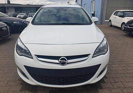 Opel Astra J Sports Tourer Sport