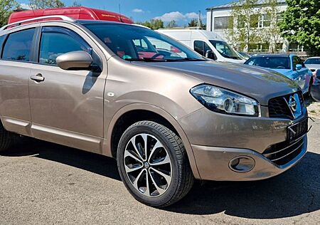 Nissan Qashqai 2.0 Benzin Automatik mit 141 PS