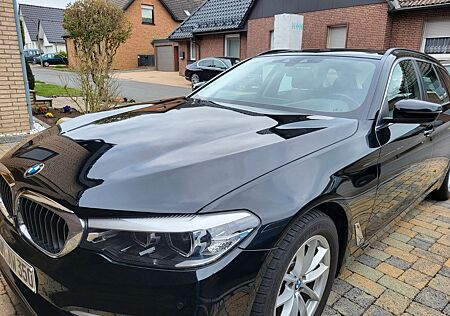 BMW 520d Touring Luxury Line Luxury Line
